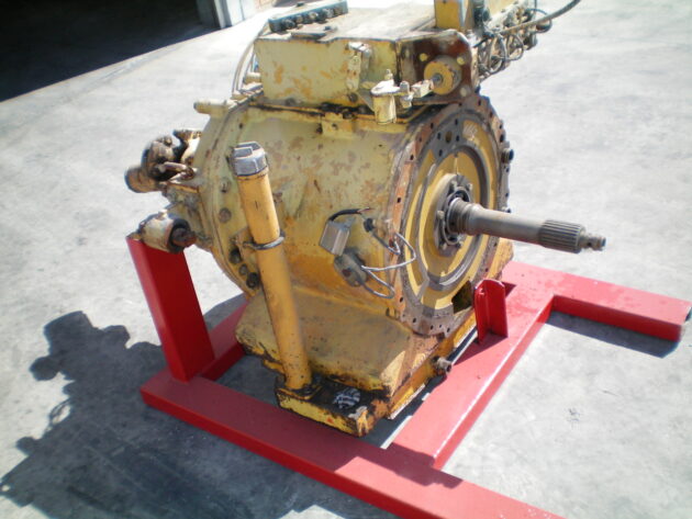 KOMATSU  HD325-2  566-15-00014 - SERVOTRANSMISIÓN - Imagen 5