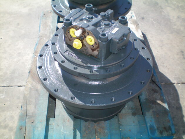 KOMATSU  PC210-8  20Y-27-00500 (*) - MANDO FINAL Y MOTOR DE TRANSLACIÓN