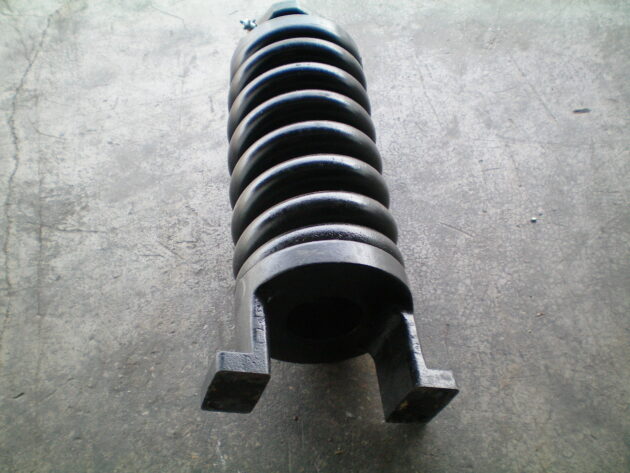 KOMATSU   PC210LC6K  20Y-30-29160 - MUELLE TENSOR DE CADENA - Imagen 2