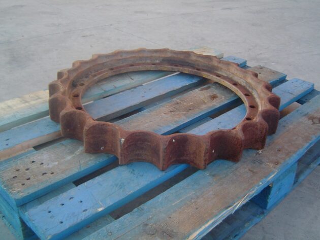 KOMATSU   PC3003  207-27-33322 - RUEDA CAVILLA - Imagen 2