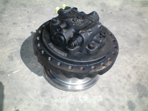 KOMATSU   PC340NLC6K  708-2H-00270 - MOTOR DE TRANSLACIÓN - Imagen 2