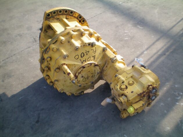 KOMATSU   PC400LC5  208-26-00100 - REDUCTOR DE GIRO CON MOTOR - Imagen 4