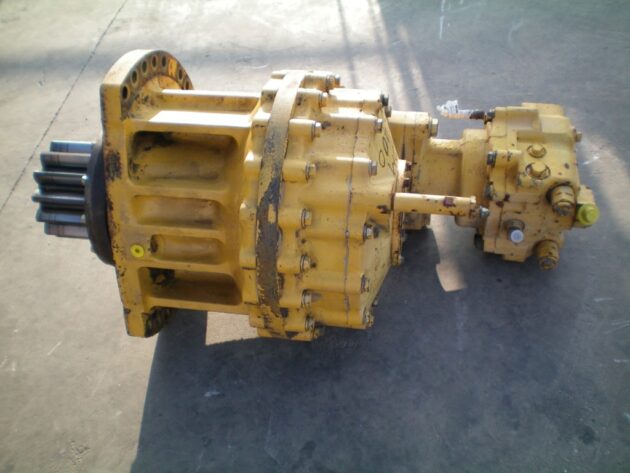 KOMATSU   PC400LC5  208-26-00100 - REDUCTOR DE GIRO CON MOTOR