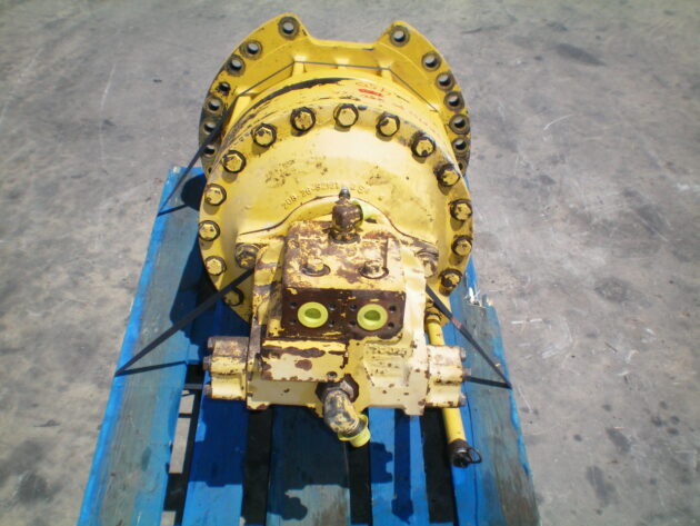 KOMATSU   PC4506K  208-26-00153 - REDUCTOR DE GIRO - Imagen 6
