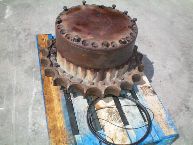 KOMATSU   PC450LC6K  203-27-61180 - MANDO FINAL - Imagen 4