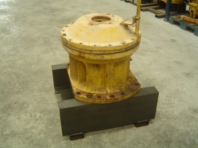 KOMATSU   PC750SE6K  209-26-71212 (Case) - REDUCTOR DE GIRO - Imagen 4
