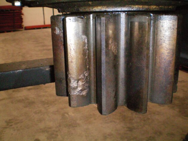 KOMATSU   PC750SE6K  209-26-71212 (Case) - REDUCTOR DE GIRO - Imagen 7
