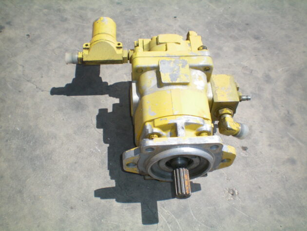 KOMATSU  PC750SE-6K  705-52-31070 - BOMBA SECUNDARIA - Imagen 2
