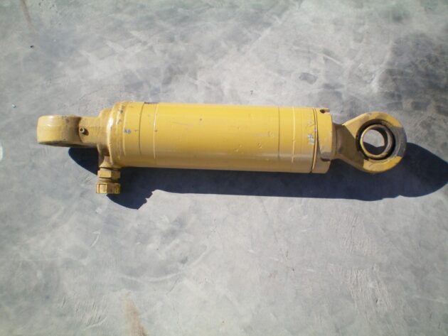 CATERPILLAR   D300D  7U-8132 - BOTELLA DE SUSPENSIÓN