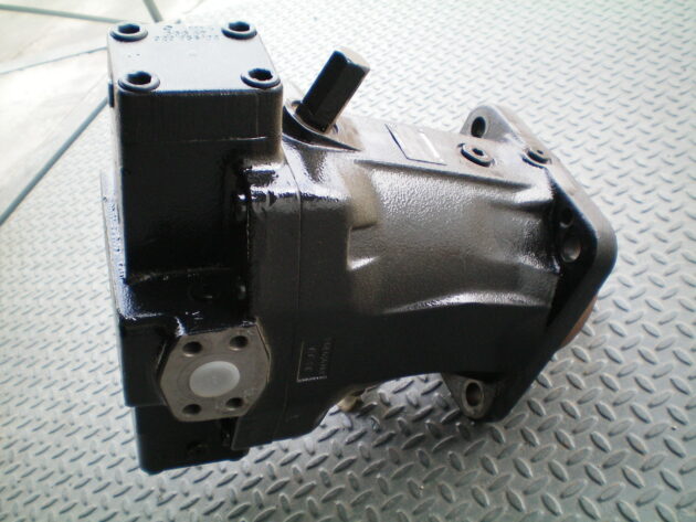 KOMATSU   PW170ES6K  20G-60-K5580 - MOTOR DE TRANSLACIÓ TRASERO