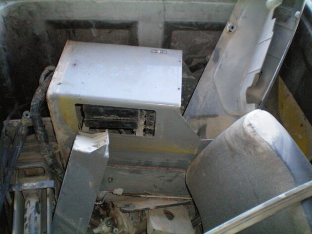 KOMATSU  WA270-3   - INTERIOR DE CABINA COMPLETO - Imagen 2