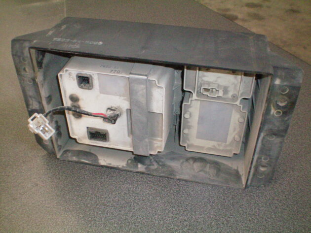 KOMATSU  WA270-3   - INTERIOR DE CABINA COMPLETO - Imagen 7