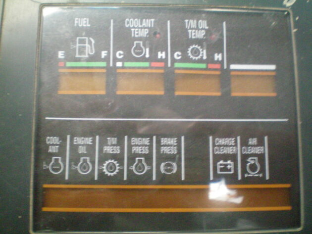 KOMATSU  WA270-3   - INTERIOR DE CABINA COMPLETO - Imagen 9