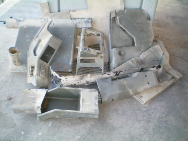 KOMATSU  WA270-3   - INTERIOR DE CABINA COMPLETO