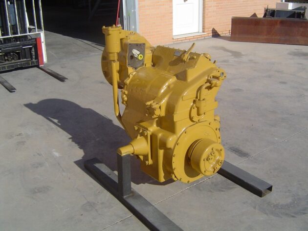 CATERPILLAR   950A  5S-4401 - SERVOTRANSMISIÓN - Imagen 2