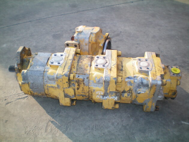 KOMATSU  WA420-1  705-56-34100 - CONJUNTO DE 4 BOMBAS PRINCIPALES - Imagen 3