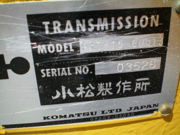 KOMATSU  WA470-1  421-15-00013 - SERVOTRANSMISIÓN - Imagen 9