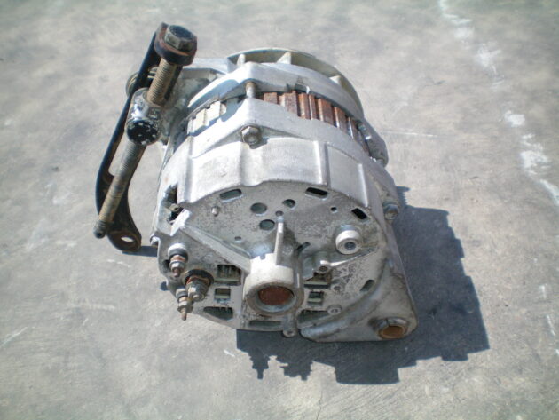 KOMATSU   WA470-3H  6742-82-6150 / 6735-81-6230 - ALTERNADOR - Imagen 2