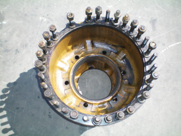 KOMATSU   WA5001  425-22-12711 - BUJE DELANTERO - Imagen 2