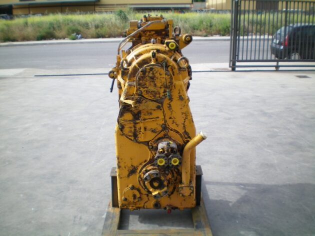 KOMATSU   WA6001  426-15-00011 - CARCASA DE SERVOTRANSMISIÓN SIN EMBRAGUES CON CAJA TRANSFER - Imagen 5