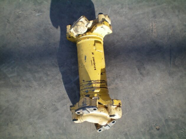 KOMATSU  WA600-1  426-20-11211 - TRANSMISIÓN DEL CONVERTIDOR - Imagen 2