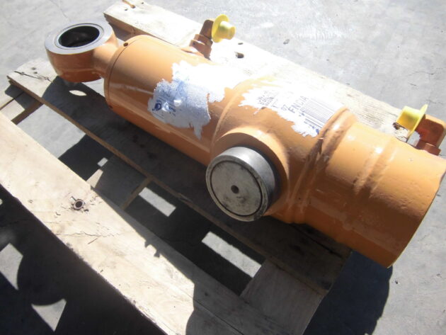 CASE   580K   - BOTELLA GIRO OJAL SIMPLE - Imagen 3