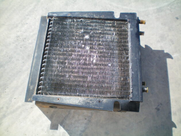 CASE   580SLE  320877A1 - RADIADOR DE ACEITE - Imagen 3