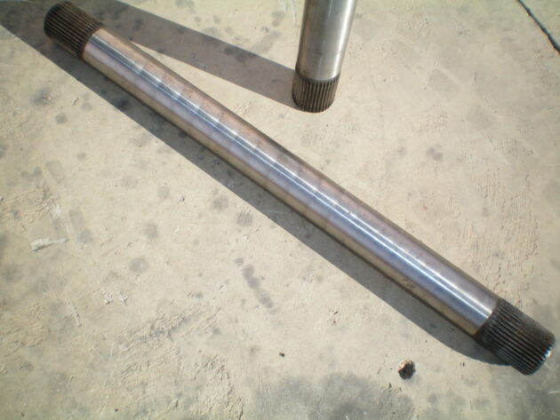 CASE   721C  384406A1 - PALIER DELANTERO - Imagen 3