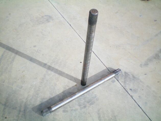 CASE   721C  384382A1 - PALIER TRASERO - Imagen 2