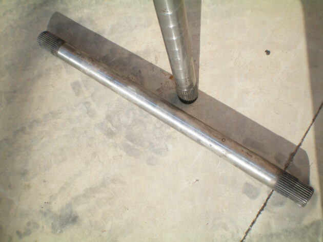 CASE   721C  384382A1 - PALIER TRASERO - Imagen 3