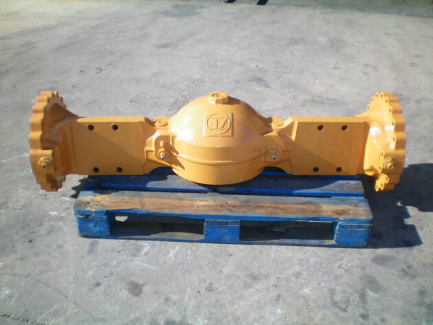 CASE   721C  384405A1 - CARCASA DEL EJE DELANTERO