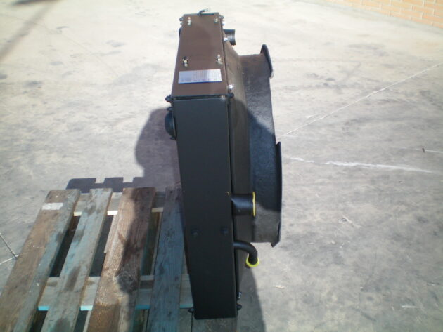 CASE   888B   - RADIADOR DE AGUA - Imagen 4