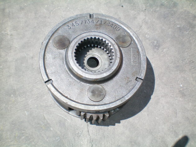 CASE   888B   - CARRIER DE GIRO