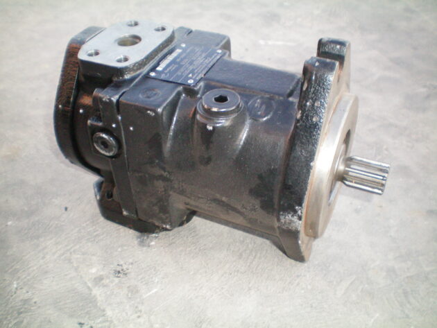 CASE   1488   - BOMBA DE GIRO HYDROMATIK P4843520V - Imagen 3