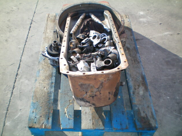 O&K   L45B   - ENVOLVENTE DE MOTOR CON CORONA - Imagen 4