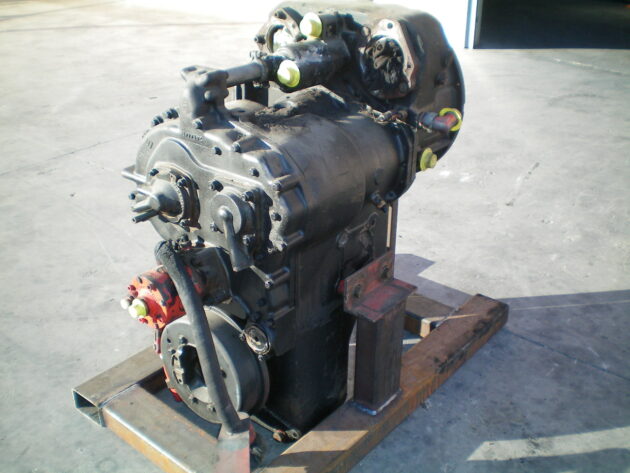 O&K   L45B  249444 - SERVOTRANSMISIÓN - Imagen 5
