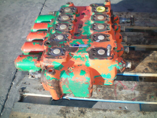 O&K  RH6 PMS  2122695 - DISTRIBUIDOR PRINCIPAL - Imagen 2