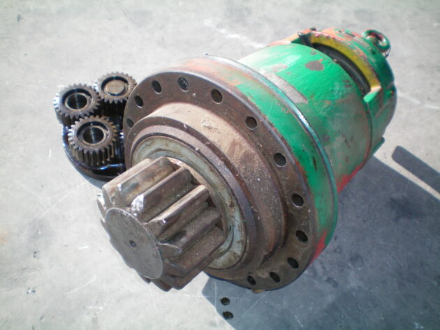 O&K  RH6 PMS   - REDUCTOR DE GIRO (CARRIER INFERIOR MAL) - Imagen 8