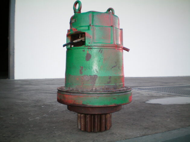 O&K  RH6 PMS   - REDUCTOR DE GIRO (CARRIER INFERIOR MAL)