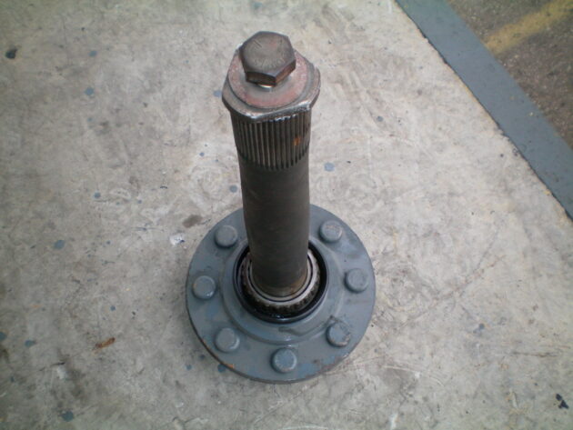 FIAT-HITACHI   FB100  70ZTN-86511647 - PALIER TRASERO CON PLATO 8 ESPARRAGOS - Imagen 5