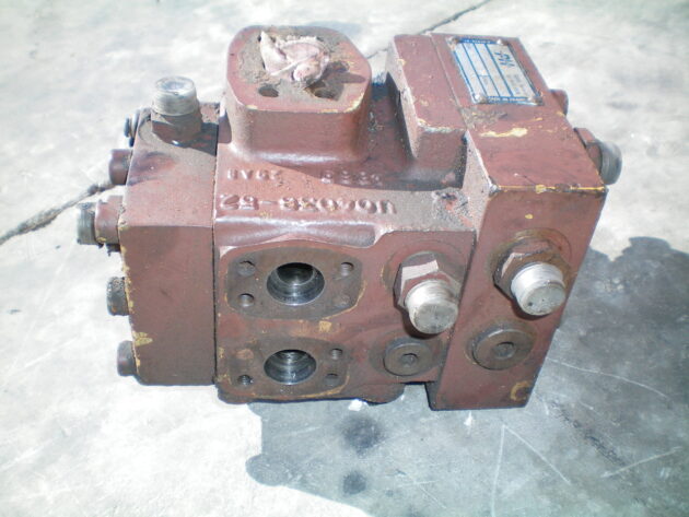 POCLAIN   170CKB  V3143338 - MODULADOR - Imagen 2
