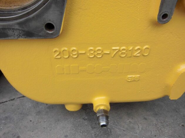 KOMATSU   PC750SE6K  209-38-00031 - CAJA DE ARRASTRE DE BOMBAS - Imagen 2