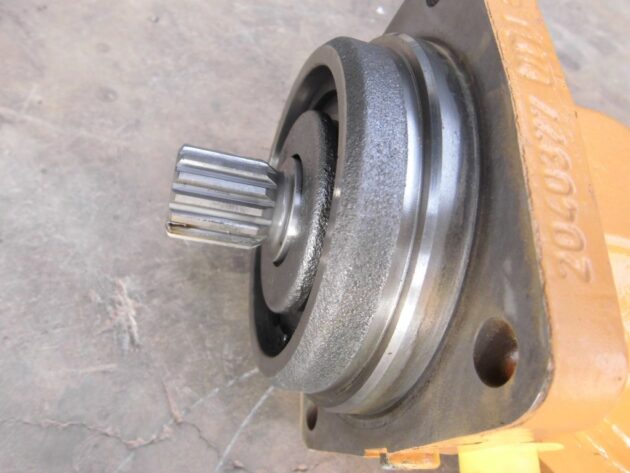 CASE  WX210  8911096 - MOTOR DE GIRO - Imagen 3