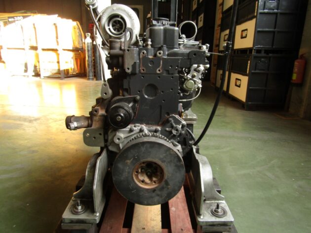 CASE  WX210  2929875 (*) - MOTOR TÉRMICO IVECO F4BE0684A*D402 - Imagen 2