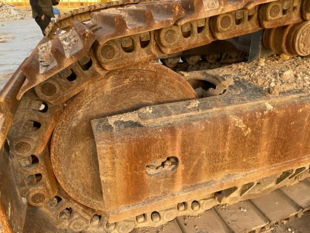 NEW HOLLAND  E485   - CADENAS - Imagen 2