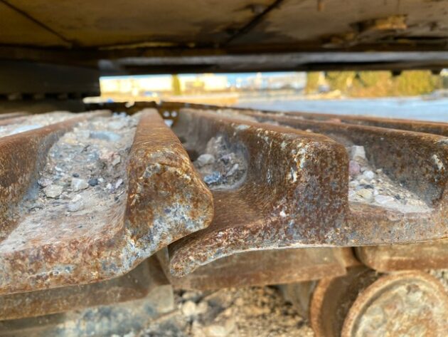 NEW HOLLAND  E485   - CADENAS - Imagen 5