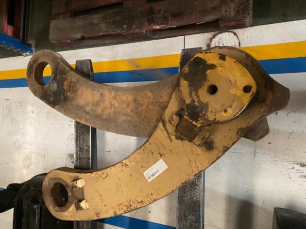 KOMATSU  PC1100-6  21N-70-33121 - BIELA PARALELA DE CAZO