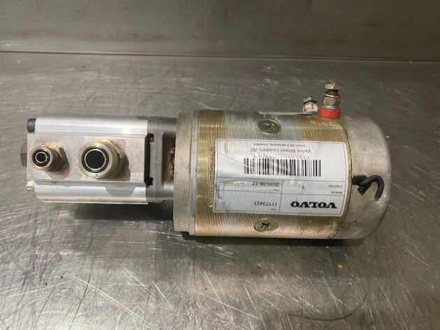 VOLVO  L180E  11709637 / 11706173 - MOTOR Y BOMBA DE EMERGENCIA DE DIRECCIÓN - Imagen 4