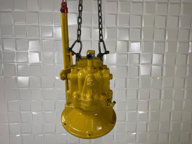 KOMATSU  PC240NLC-7K  706-7G-01040 - MOTOR DE GIRO - Imagen 3