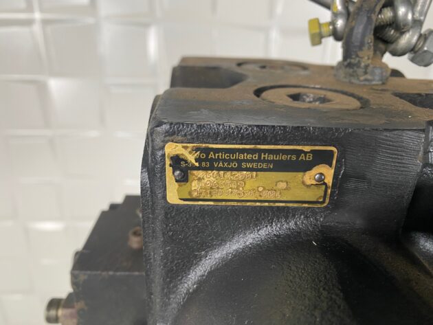 VOLVO  A40D  11063549 - DISTRIBUIDOR PRINCIPAL - Imagen 8